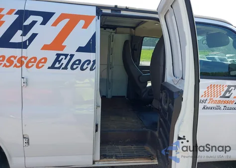 2019 Chevrolet Express 2500 Work Van из США, поврежденный, VIN 1GCWGAFG3K1216616